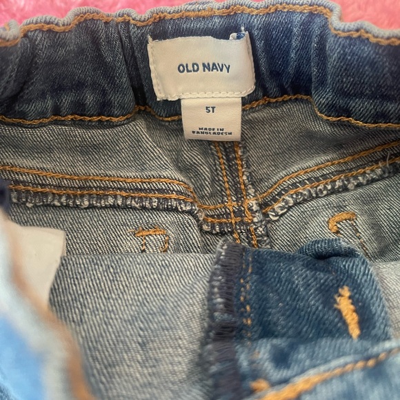 Old navy 5T Skirt - Picture 2 of 2